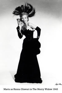 Marta Eggerth as Hanna Glawari in 'The Merry Widow' 1943